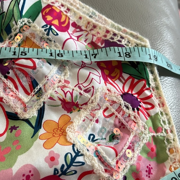 Hand Maid Bohemian Sequence Knit Cotton Crop Scalloped Top - Picture 8 of 9